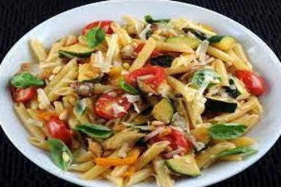 Vegetable mixed pasta