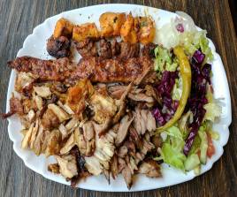 Mix kebab house for 3 person